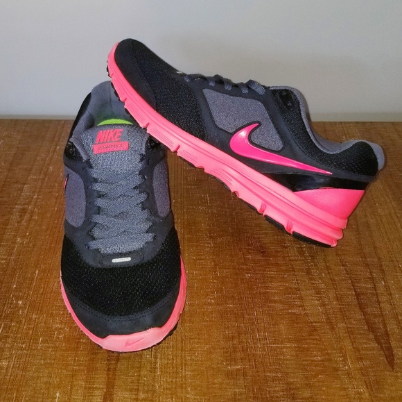 nike lunarfly womens